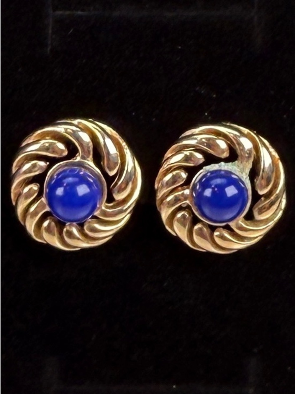Vintage Avon Goldtone and Blue clip on Earrings